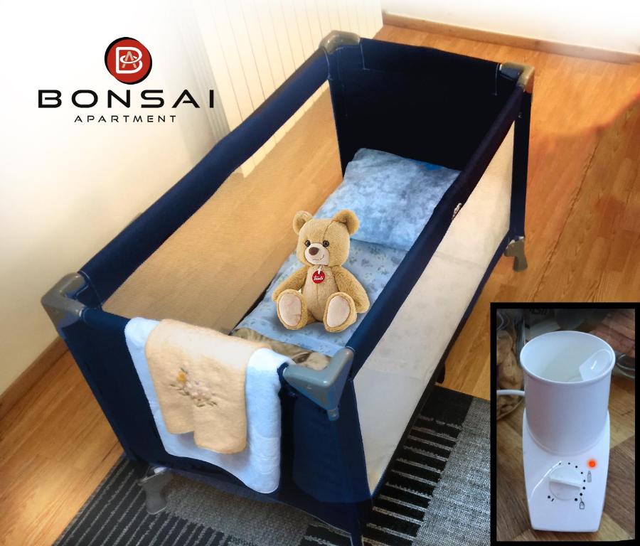 Bonsai Apartment room 6